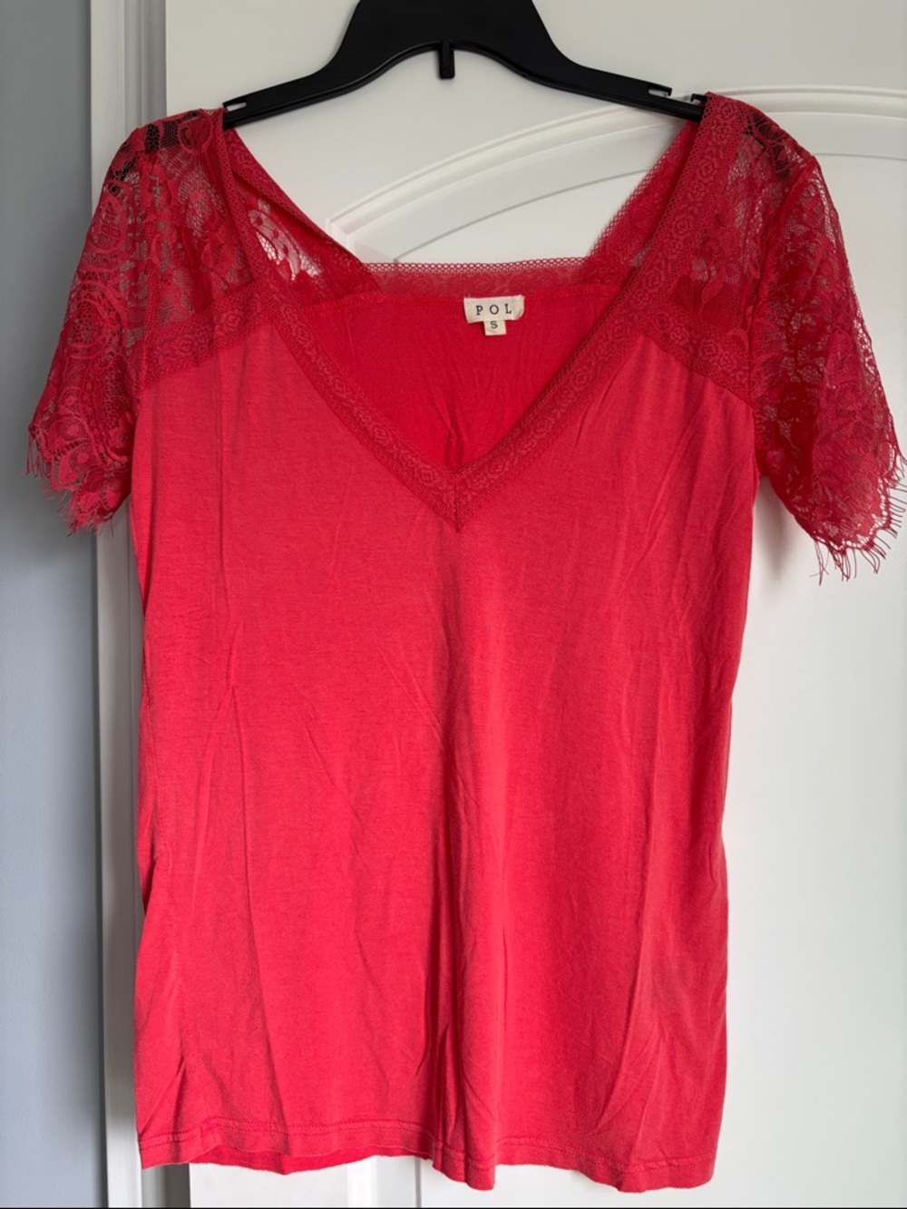 POL Women's Lace Sleeve V-Neck Camisole in Bright Pink